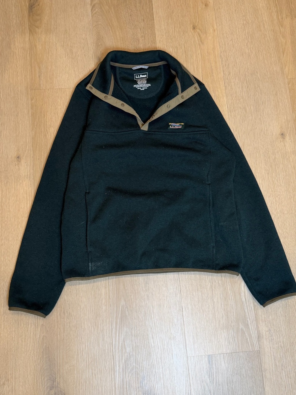 L.L. Bean Men’s Green Fleece Zip-Up with Tan Trim